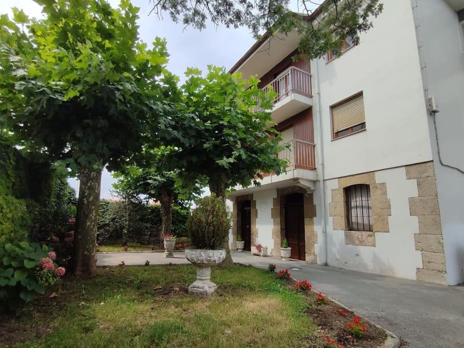Apartamentos Caba Pedrena Exterior photo